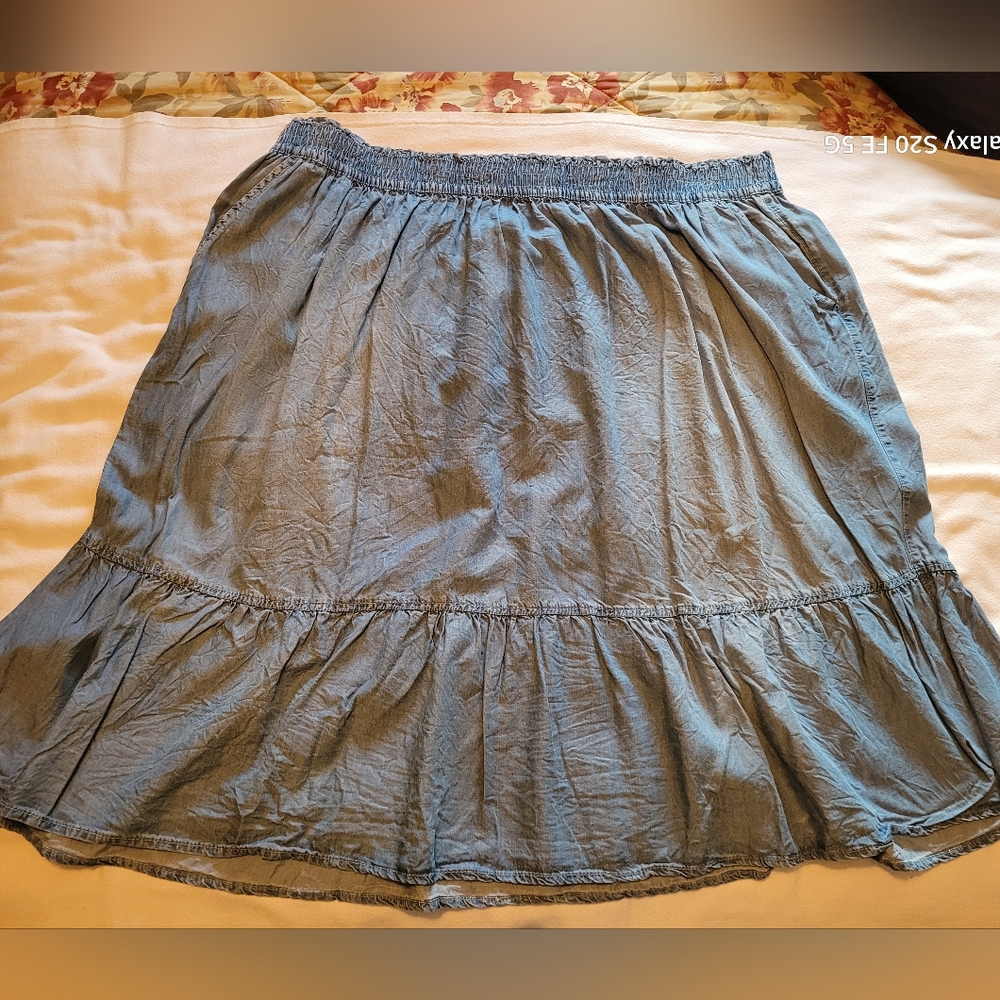 (Sz. 28)   Cambray Pull On Skirt